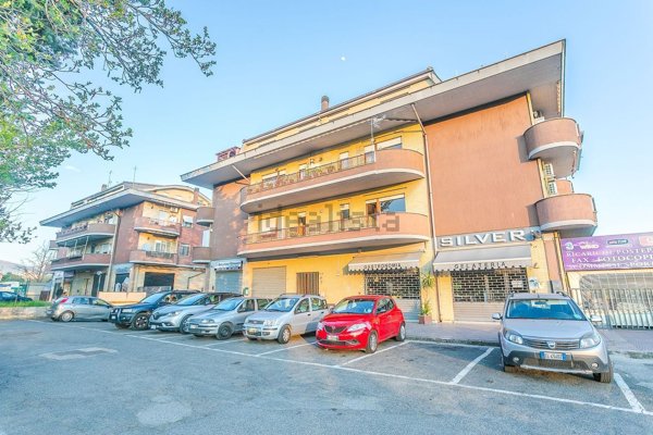 appartamento in vendita a Sant'Angelo Romano