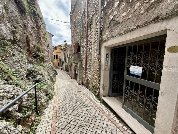 appartamento in vendita a Sant'Angelo Romano