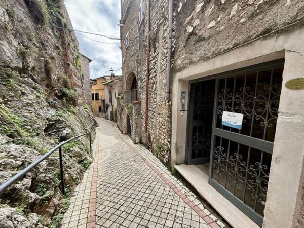 appartamento in vendita a Sant'Angelo Romano