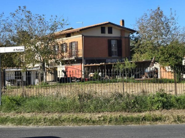 casa indipendente in vendita a Sant'Angelo Romano