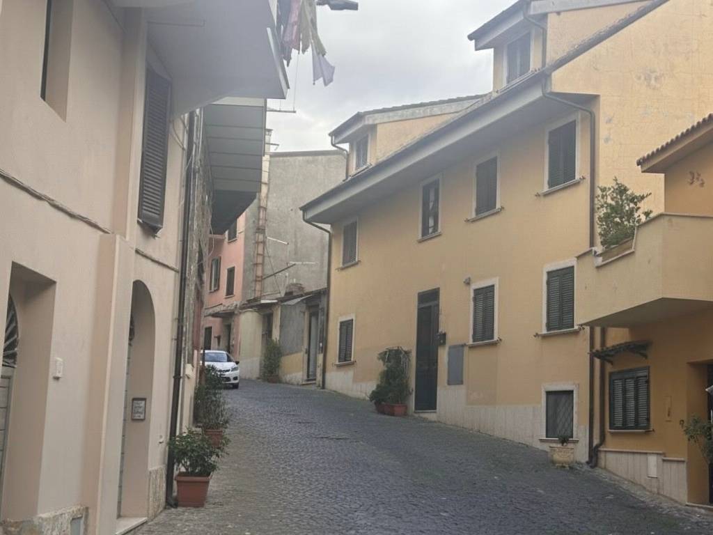 appartamento in vendita a Sant'Angelo Romano