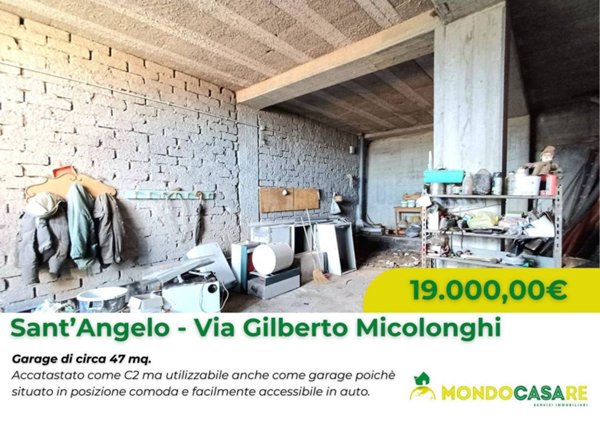 locale di sgombero in vendita a Sant'Angelo Romano
