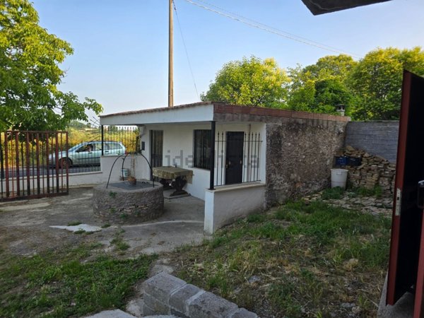 casa indipendente in vendita a Sant'Angelo Romano
