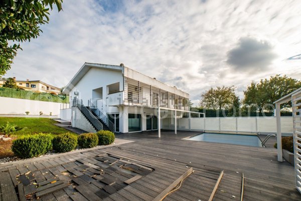 casa indipendente in vendita a Sant'Angelo Romano