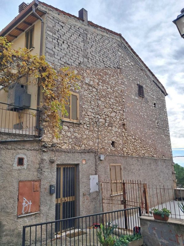 appartamento in vendita a Sant'Angelo Romano