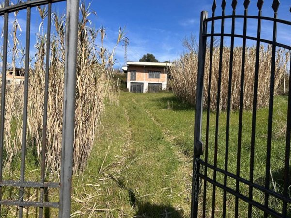 casa indipendente in vendita a Sant'Angelo Romano