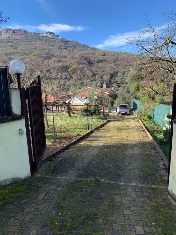 terreno agricolo in vendita a Sant'Angelo Romano in zona Montardone