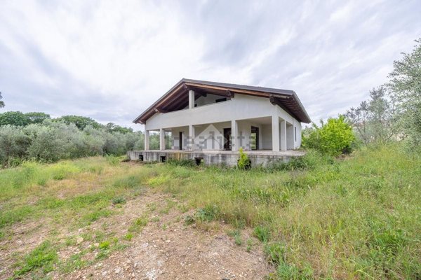 casa indipendente in vendita a Sant'Angelo Romano