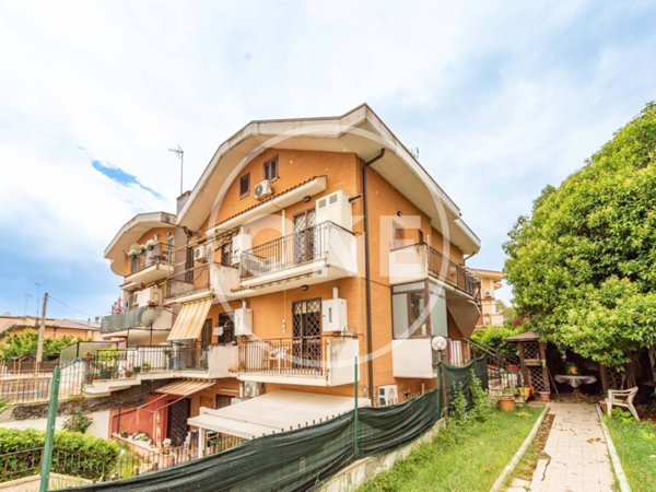 appartamento in vendita a Sant'Angelo Romano