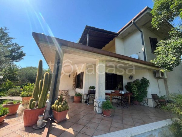 casa indipendente in vendita a Sant'Angelo Romano in zona Montardone