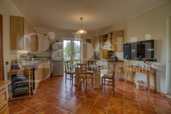 casa indipendente in vendita a Sant'Angelo Romano in zona Montardone
