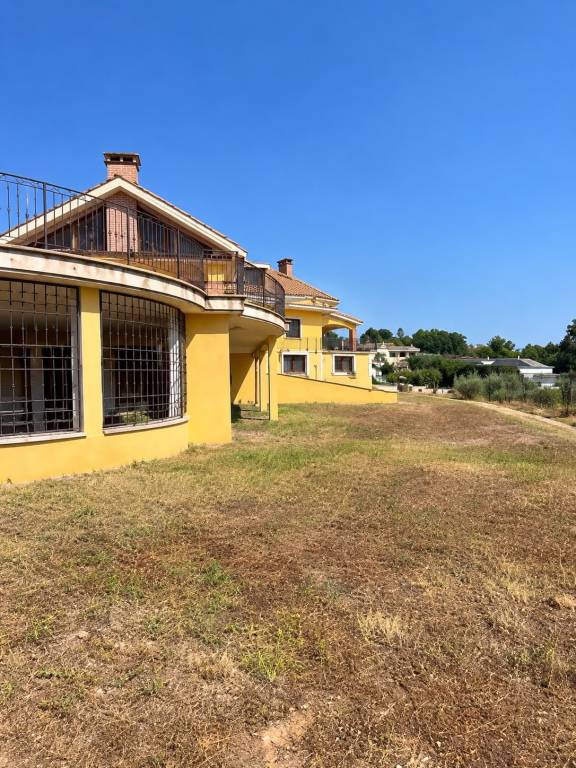 casa indipendente in vendita a Sant'Angelo Romano in zona Montardone