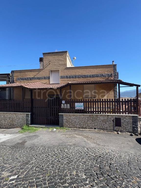 appartamento in vendita a Sant'Angelo Romano