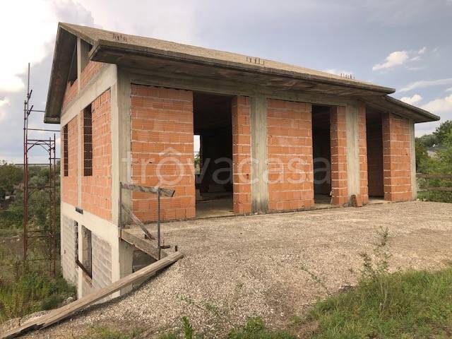 casa indipendente in vendita a Sant'Angelo Romano in zona Montardone