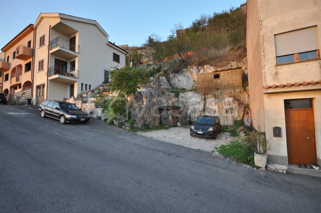 casa indipendente in vendita a Sant'Oreste