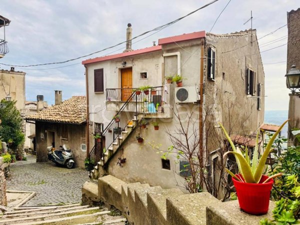 appartamento in vendita a Sant'Oreste