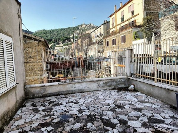 appartamento in vendita a Sant'Oreste