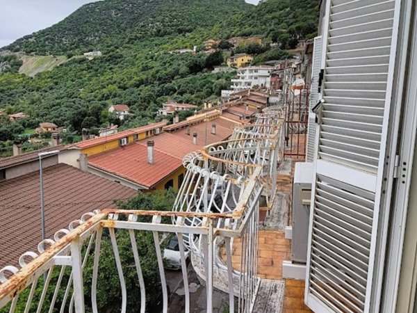 appartamento in vendita a Sant'Oreste