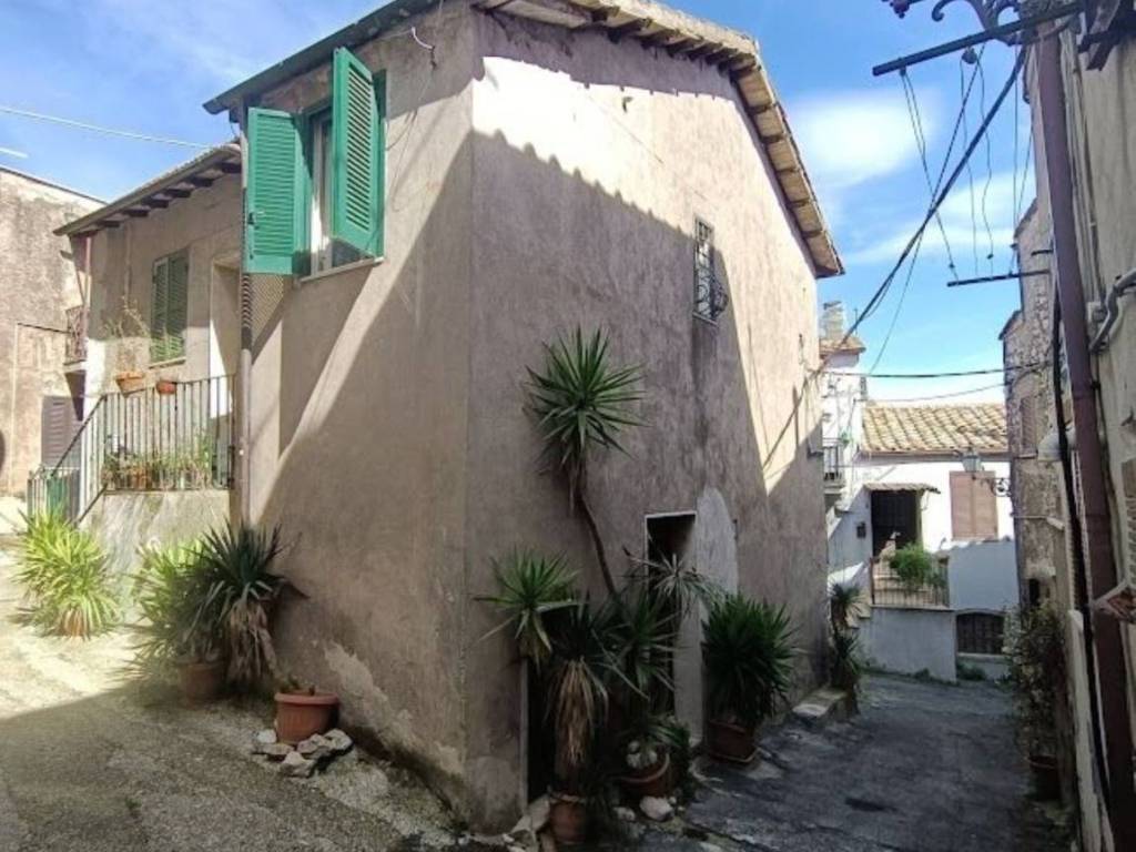 appartamento in vendita a Sant'Oreste