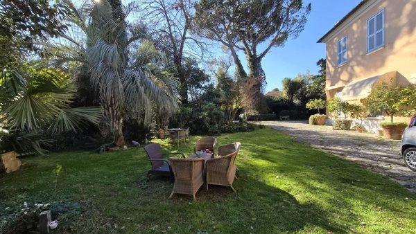 casa indipendente in vendita a Sant'Oreste