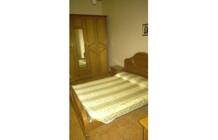 casa indipendente in vendita a Sant'Oreste