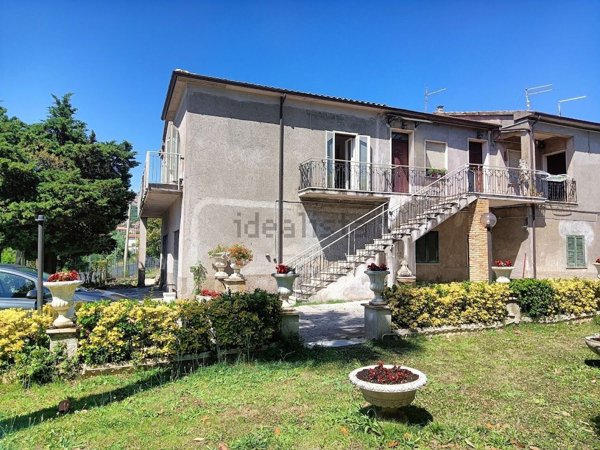 appartamento in vendita a Sant'Oreste