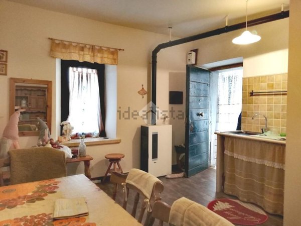 appartamento in vendita a San Vito Romano