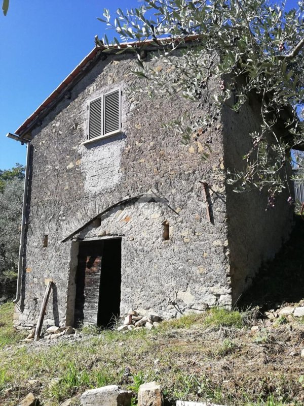 casa indipendente in vendita a San Vito Romano