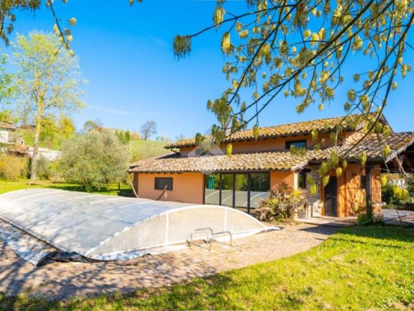 casa indipendente in vendita a Segni