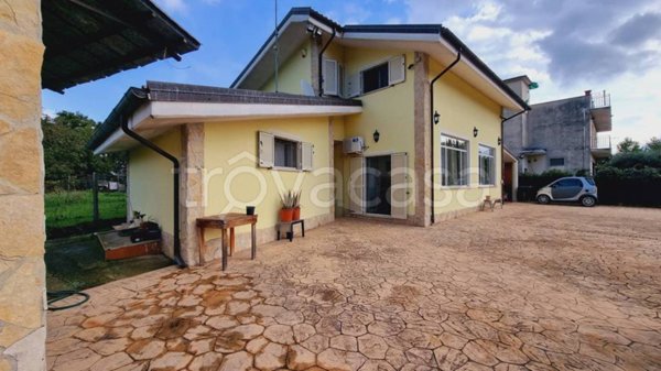casa indipendente in vendita a Segni