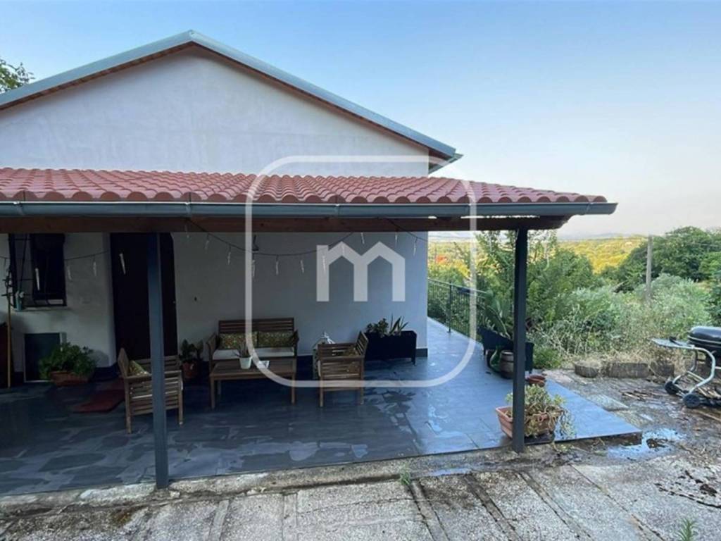 casa indipendente in vendita a Segni