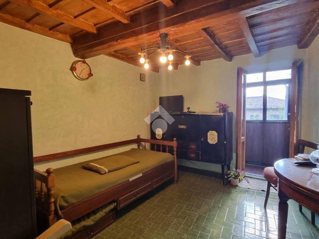 intera palazzina in vendita a Segni