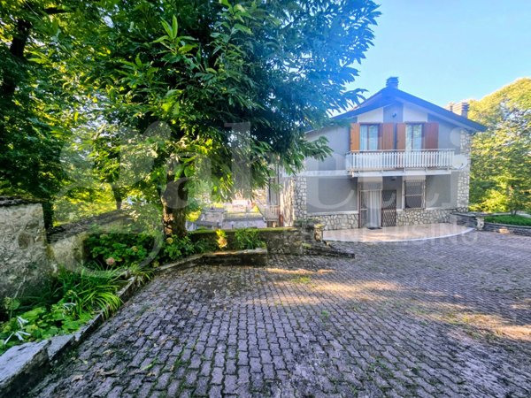 casa indipendente in vendita a Segni