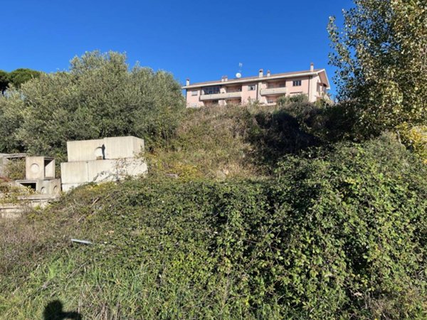 terreno edificabile in vendita a Segni