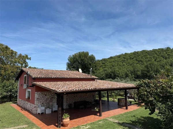 casa indipendente in vendita a Segni