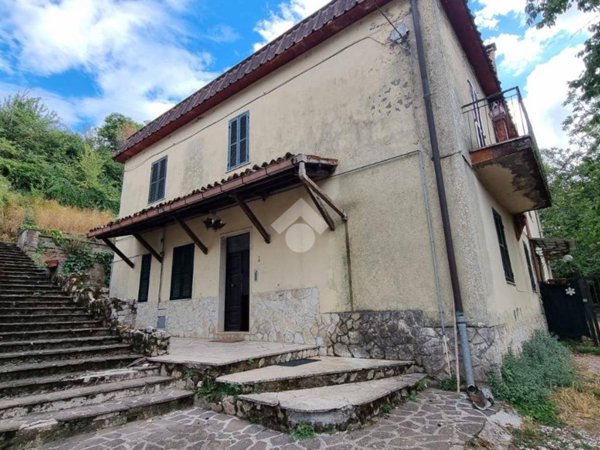 casa indipendente in vendita a Segni