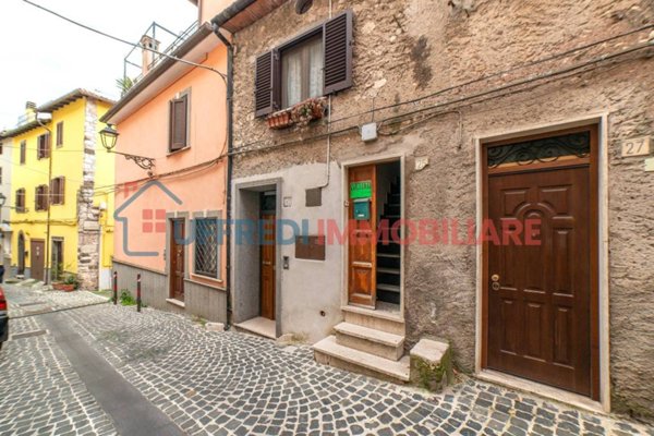 casa indipendente in vendita a Segni