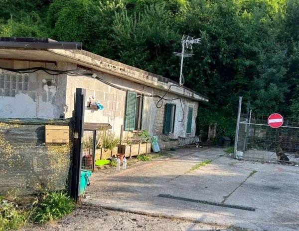 casa indipendente in vendita a Segni