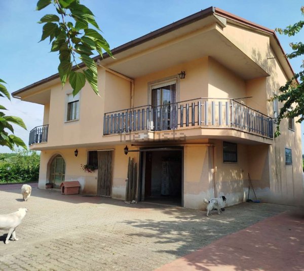 casa indipendente in vendita a Segni