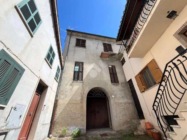 appartamento in vendita a Subiaco