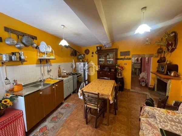 appartamento in vendita a Subiaco