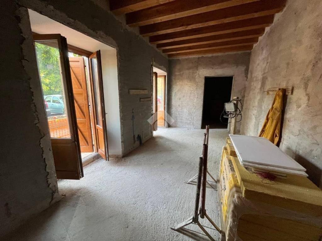 appartamento in vendita a Subiaco