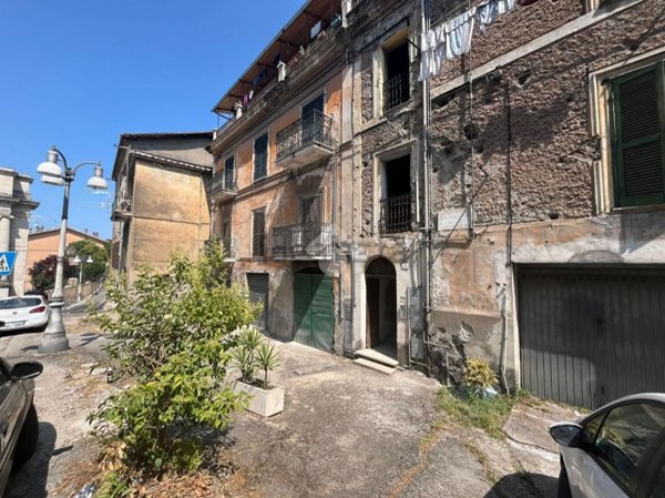 appartamento in vendita a Subiaco