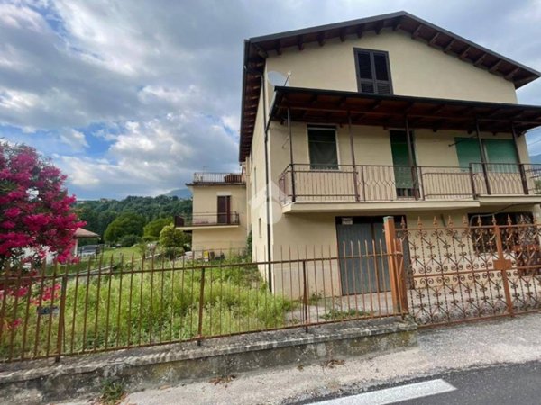 appartamento in vendita a Subiaco