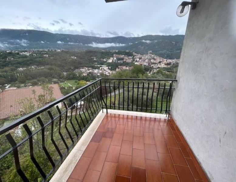 appartamento in vendita a Subiaco