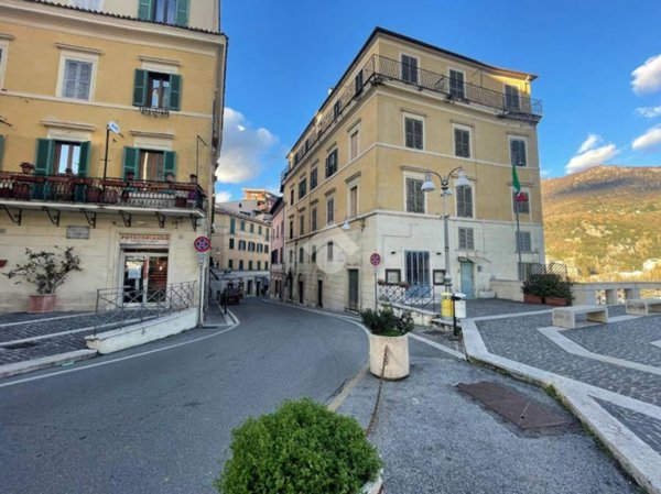 appartamento in vendita a Subiaco