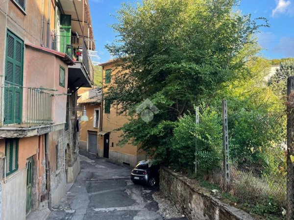 appartamento in vendita a Subiaco