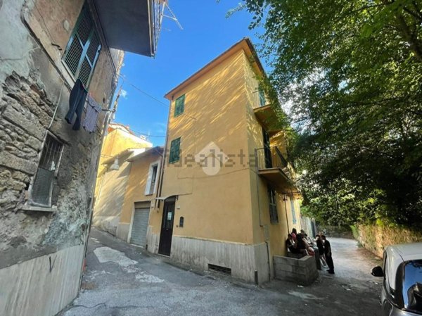 appartamento in vendita a Subiaco