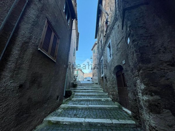 appartamento in vendita a Subiaco