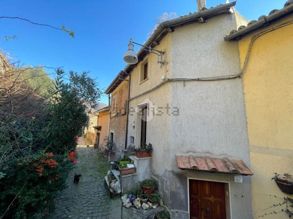 appartamento in vendita a Subiaco